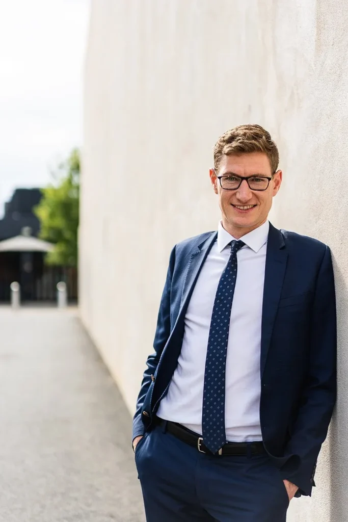 angus lingham albury criminal law